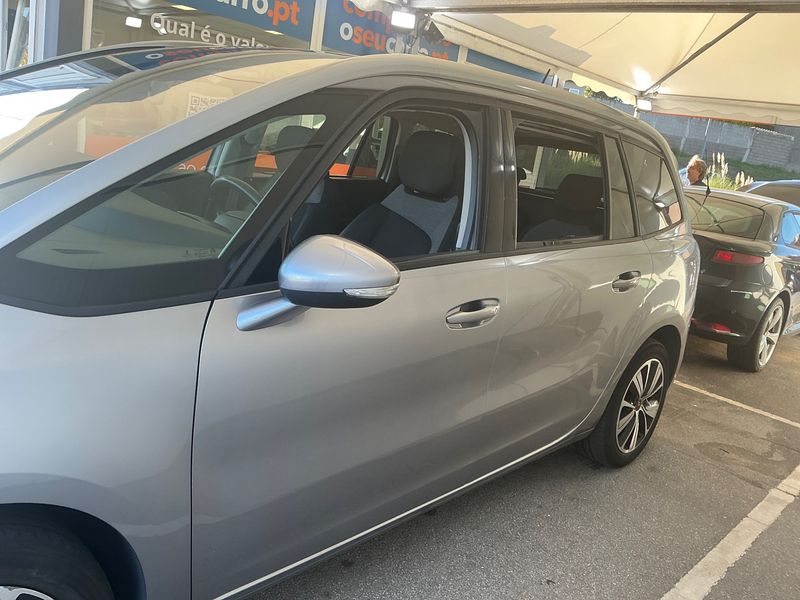 Citroen C4 Grand Picasso 1.2 PureTech Selection — zdjęcie 4