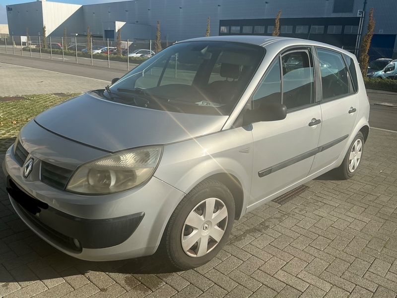 Renault Scenic 1.5 dCi Authentique Confort — zdjęcie 1