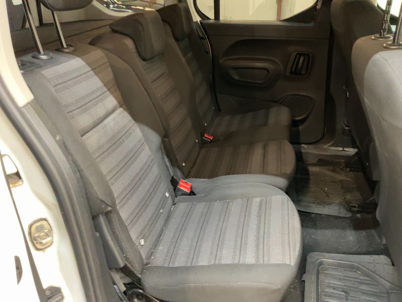 Opel Combo Life 1.5 CDTI Edition — zdjęcie 14