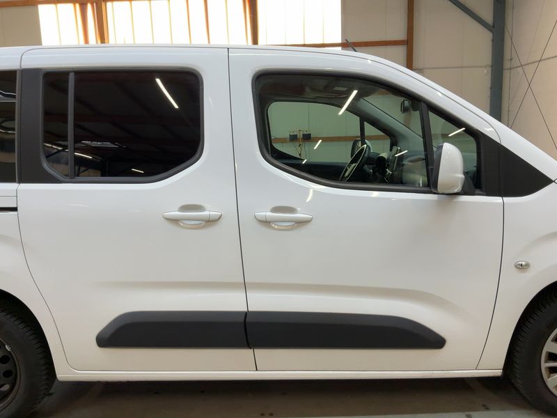 Opel Combo Life 1.5 CDTI Edition — zdjęcie 7