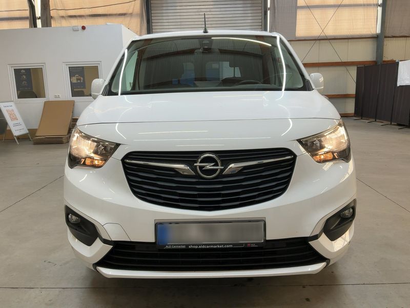 Opel Combo Life 1.5 CDTI Edition — zdjęcie 9