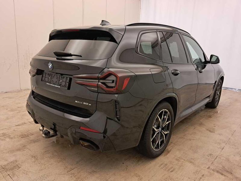 BMW X3 xDrive 30e M Sport — zdjęcie 12