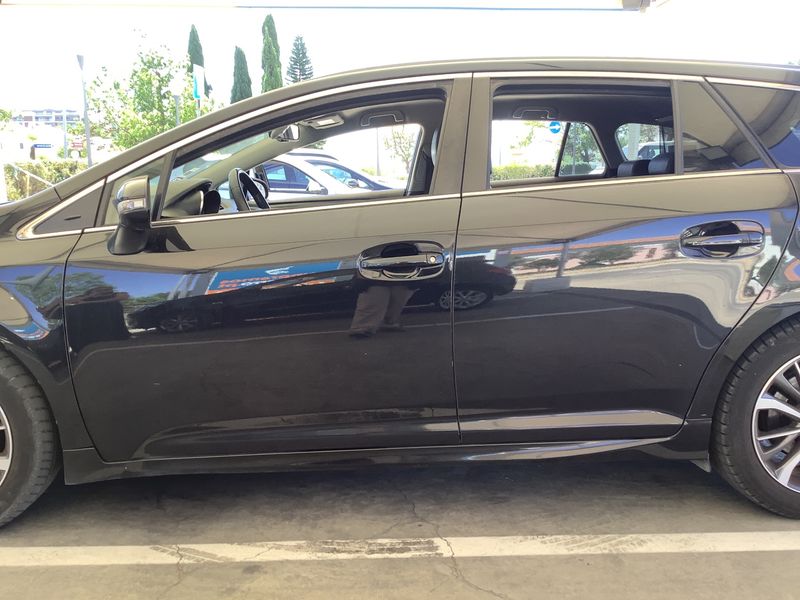 Toyota Avensis 2.0 D-4D Edition-S — zdjęcie 4