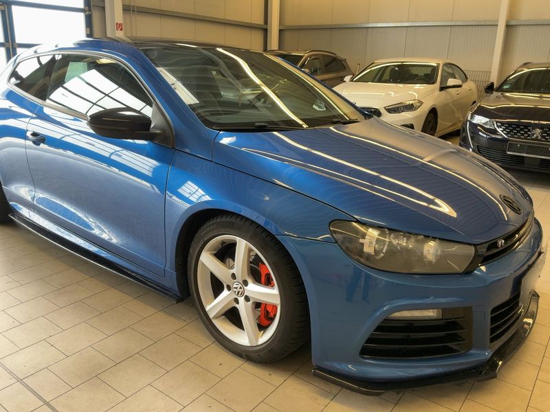 Volkswagen Scirocco 2.0 TSI R — zdjęcie 8