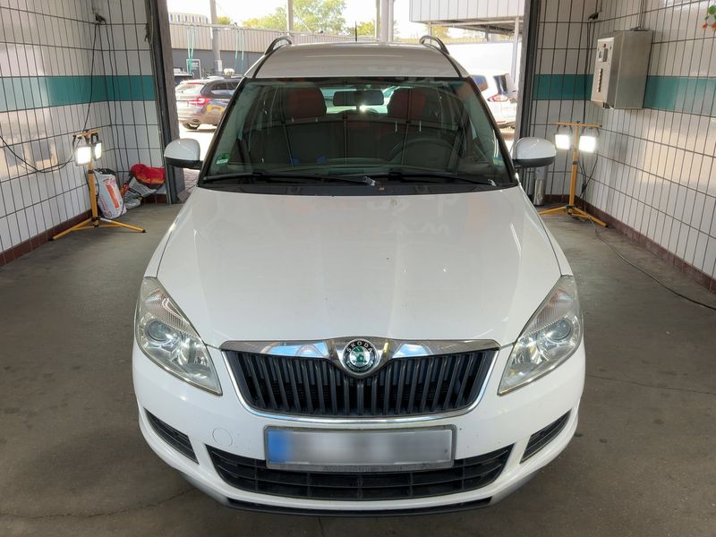 Skoda Roomster 1.2 TSI Ambition Plus Edition — zdjęcie 9