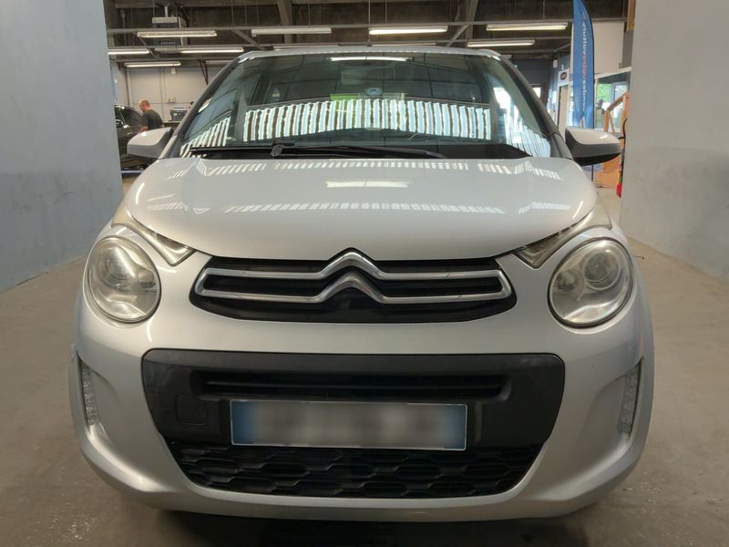 Citroen C1 1.0 VTi Feel — zdjęcie 9