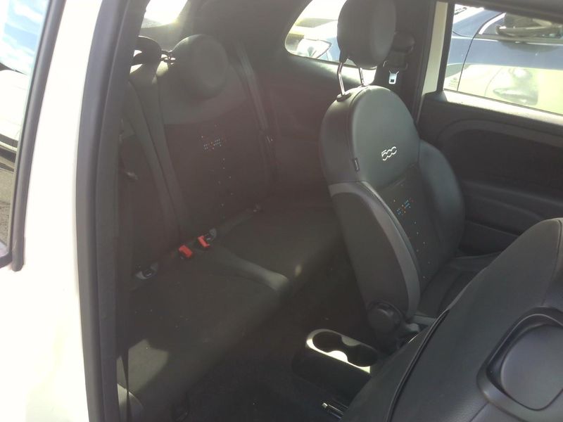 Fiat 500C 1.0 Mild-Hybrid Hey Google — zdjęcie 7
