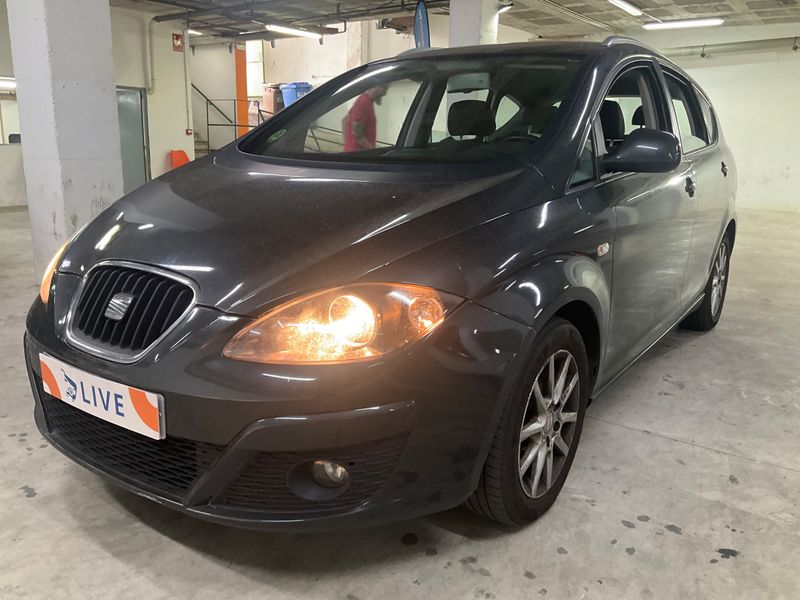 Seat Altea 1.6 TDI Style Ecomotive — zdjęcie 1