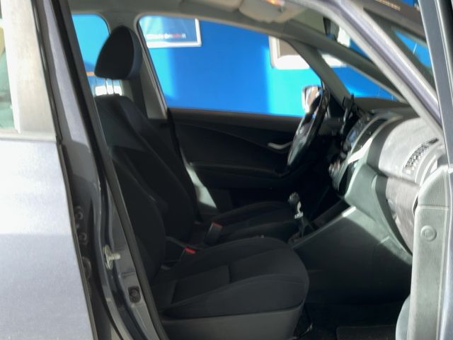 Hyundai ix20 1.6 CRDi Comfort — zdjęcie 11