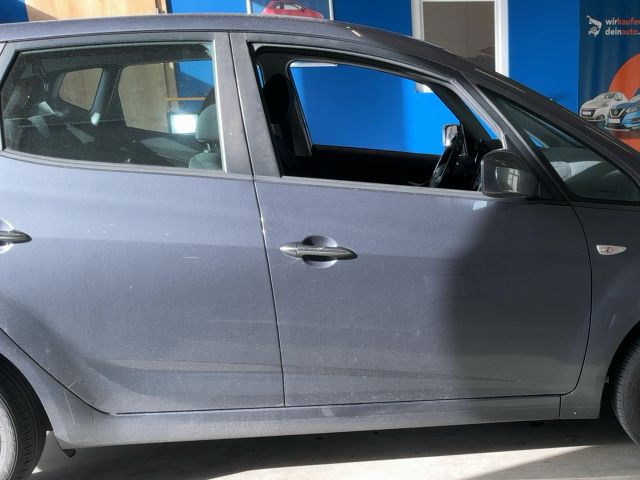 Hyundai ix20 1.6 CRDi Comfort — zdjęcie 7