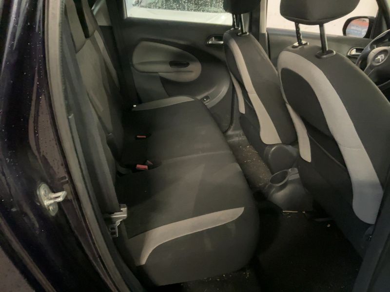 Citroen C3 Picasso 1.6 HDi Confort — zdjęcie 14