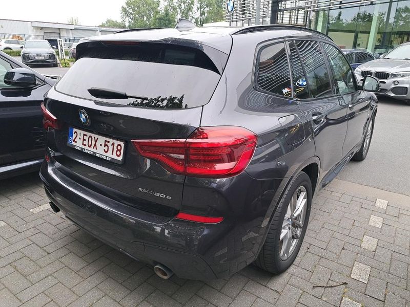 BMW X3 xDrive 30e M Sport — zdjęcie 4