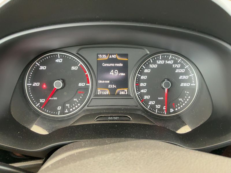 Seat Leon 2.0 TDI Style — zdjęcie 13
