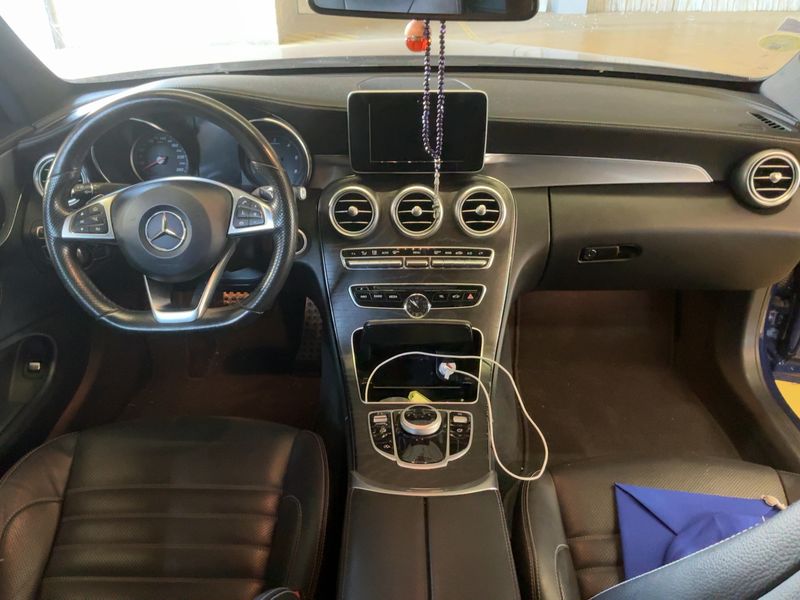 Mercedes-Benz C-Klasse C 220 d AMG Line — zdjęcie 12