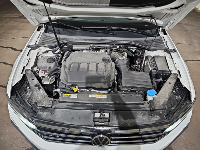Volkswagen Passat Alltrack 2.0 TDI 4Motion — zdjęcie 8