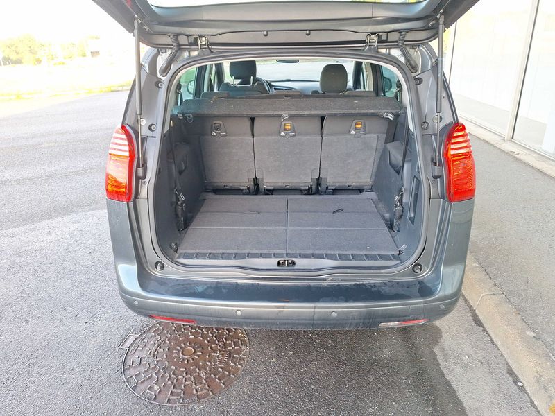 Peugeot 5008 1.6 HDi Active — zdjęcie 9