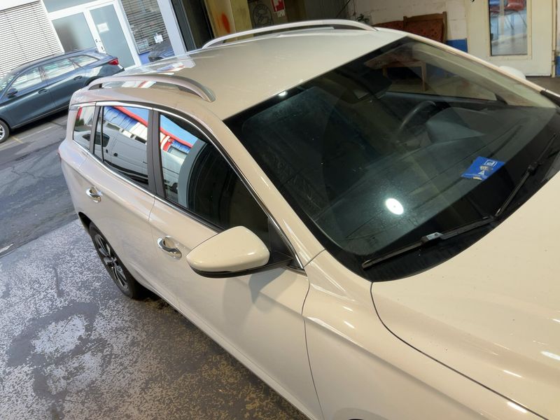 MG 5 electric drive 115 kW Comfort — zdjęcie 8