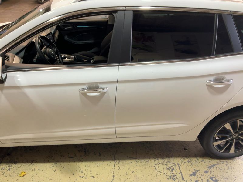 MG 5 electric drive 115 kW Comfort — zdjęcie 4