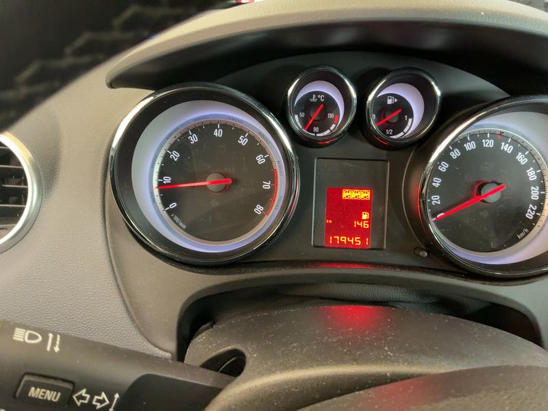 Opel Meriva 1.4 Turbo Innovation — zdjęcie 4