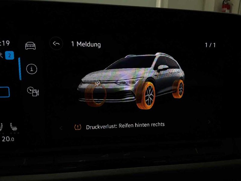 Volkswagen Golf VIII 2.0 TDI Life — zdjęcie 40