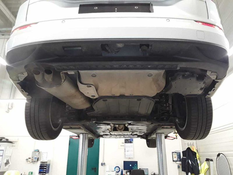 Volkswagen Golf VIII 2.0 TDI Life — zdjęcie 17