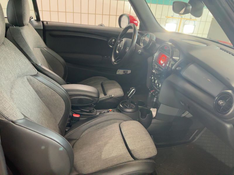 MINI Cabrio Cooper — zdjęcie 11