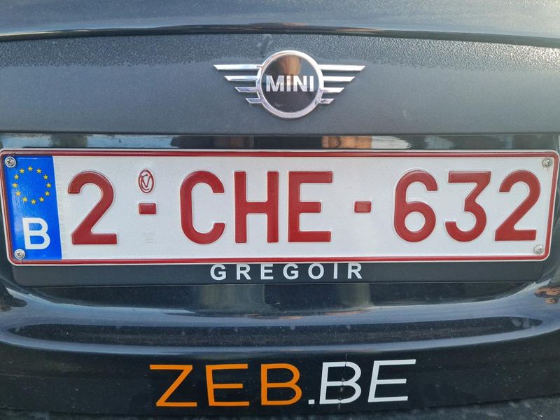 MINI One Essential Trim — zdjęcie 10