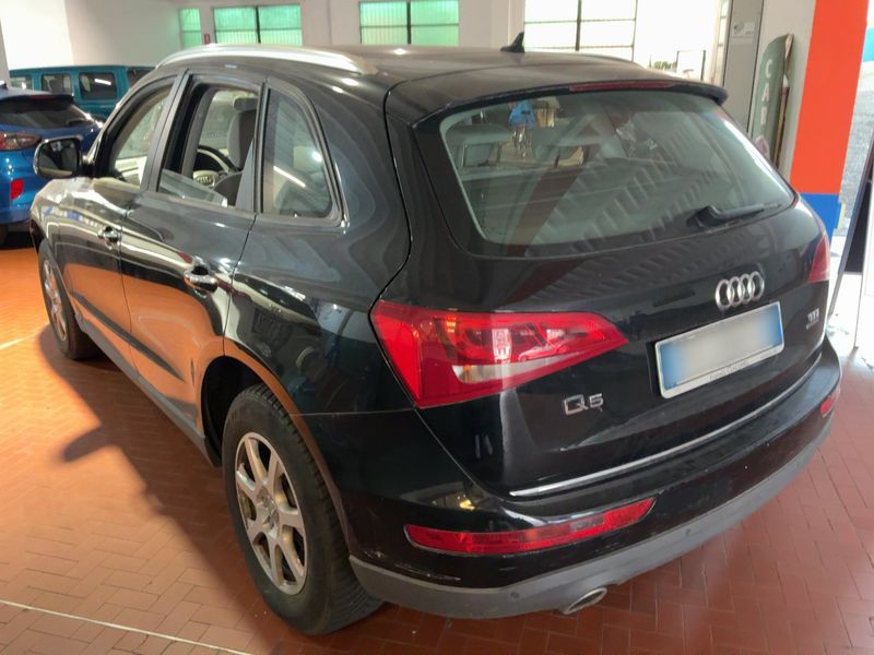 Audi Q5 2.0 TDI quattro — zdjęcie 3