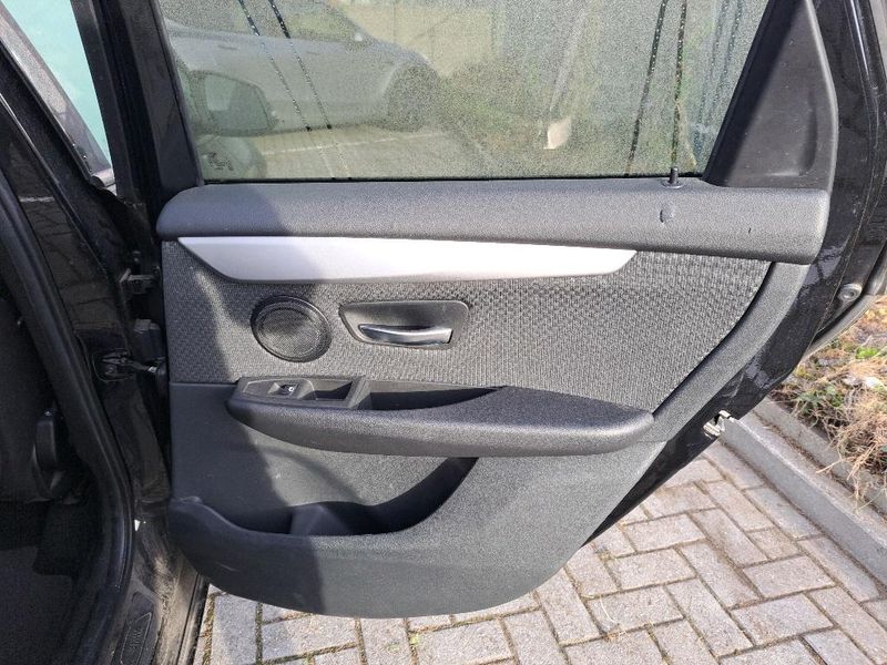 BMW 2er 216d Active Tourer Advantage — zdjęcie 23