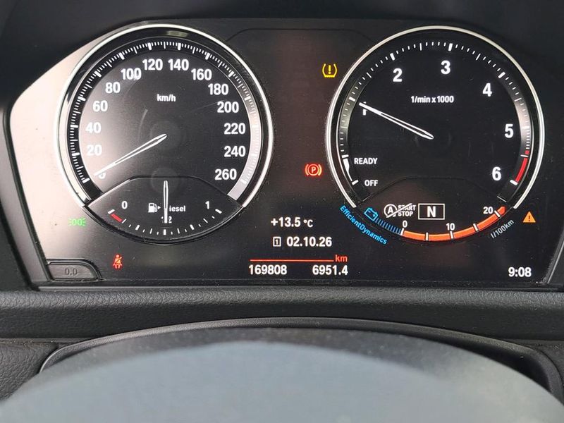 BMW 2er 216d Active Tourer Advantage — zdjęcie 9