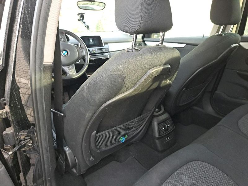 BMW 2er 216d Active Tourer Advantage — zdjęcie 27