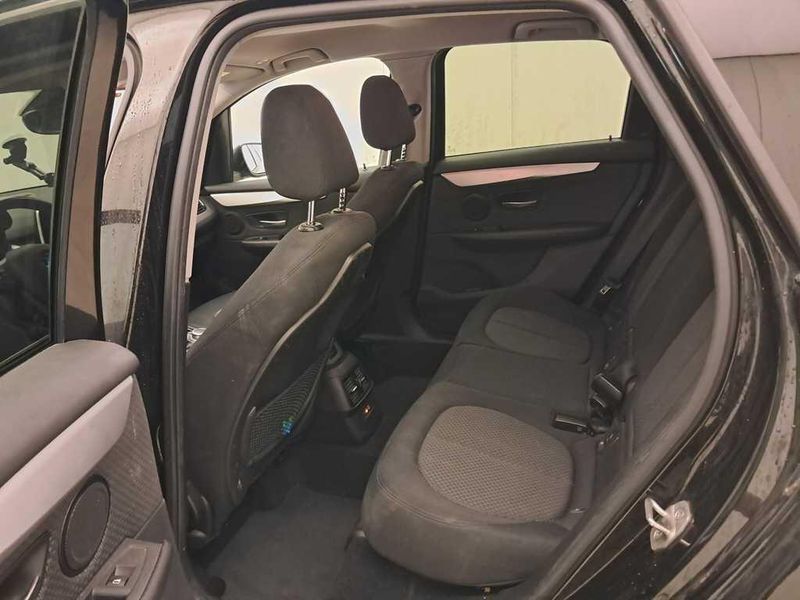 BMW 2er 216d Active Tourer Advantage — zdjęcie 14