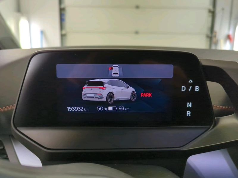 Cupra Born electric drive 150 kW — zdjęcie 10