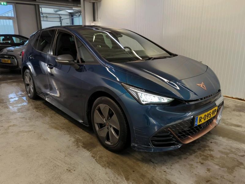 Cupra Born electric drive 150 kW — zdjęcie 2