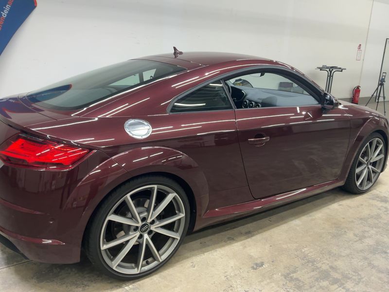 Audi TT 2.0 TFSI quattro Coupe — zdjęcie 6