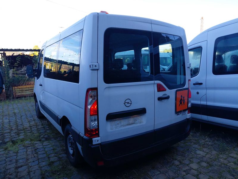 Opel Movano 2.3 CDTI Kb L1H1 3,0t Combi — zdjęcie 3