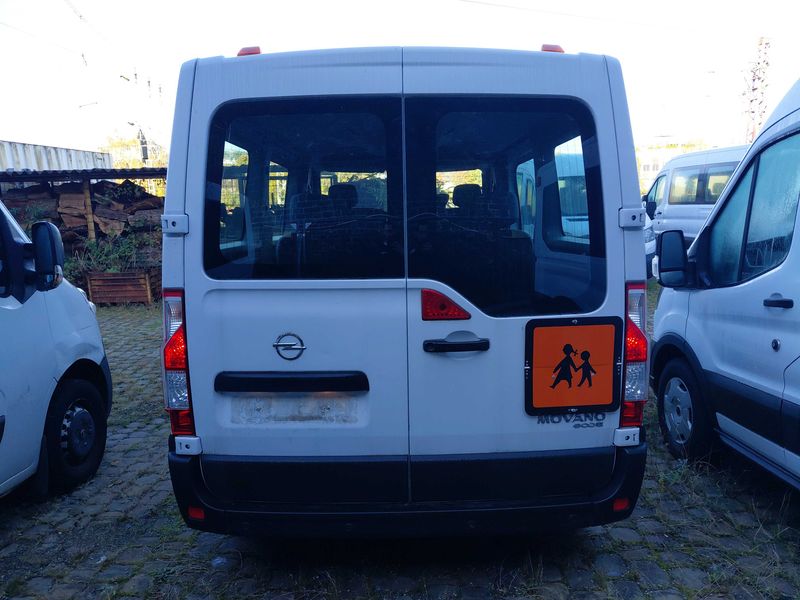 Opel Movano 2.3 CDTI Kb L1H1 3,0t Combi — zdjęcie 4