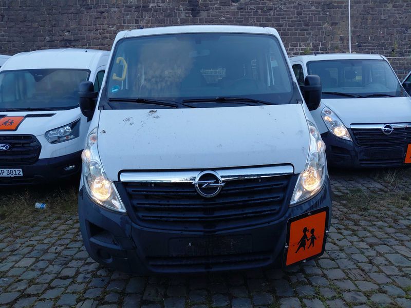 Opel Movano 2.3 CDTI Kb L1H1 3,0t Combi — zdjęcie 7