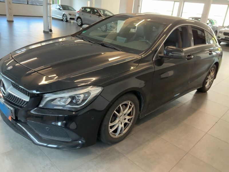 Mercedes-Benz CLA-Klasse CLA 200 Shooting Brake AMG Line — zdjęcie 2
