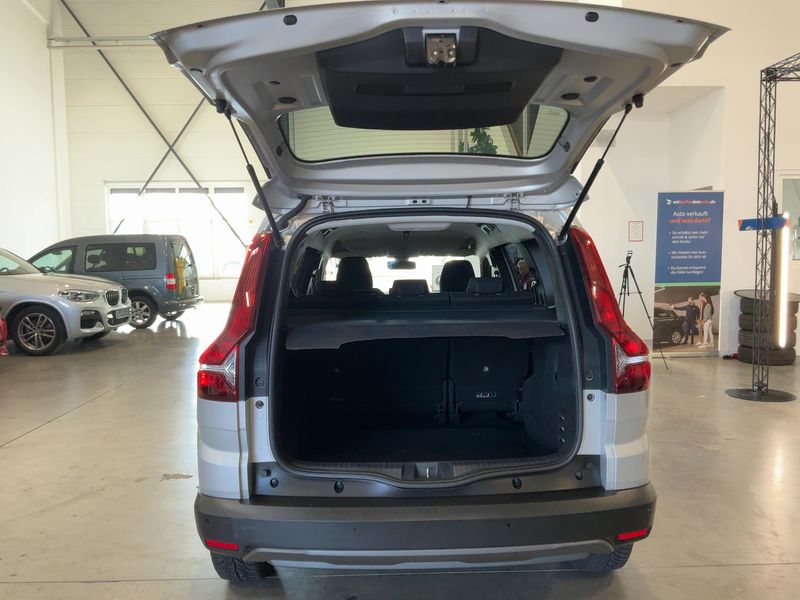 Dacia Jogger 1.0 TCe Extreme — zdjęcie 10
