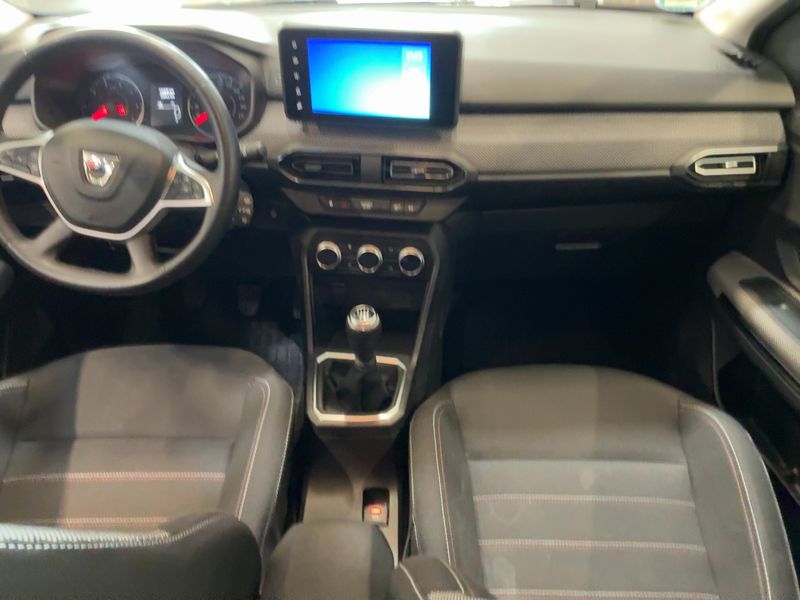 Dacia Jogger 1.0 TCe Extreme — zdjęcie 12