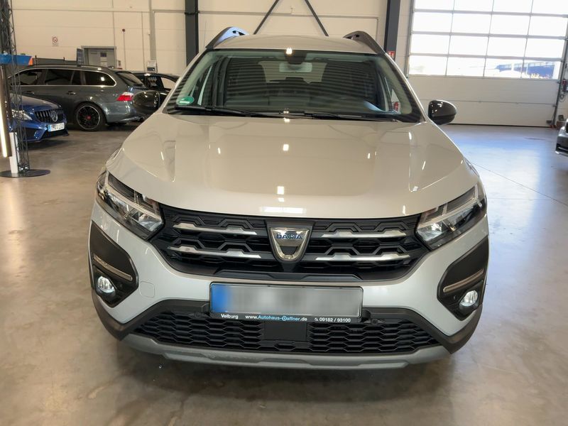 Dacia Jogger 1.0 TCe Extreme — zdjęcie 9