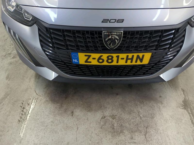 Peugeot 208 electric drive 100 kW e Allure — zdjęcie 12