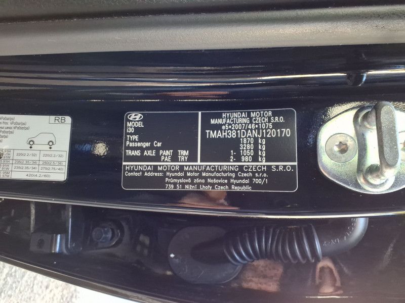 Hyundai i30 1.5 T-GDI Mild-Hybrid Trend — zdjęcie 13