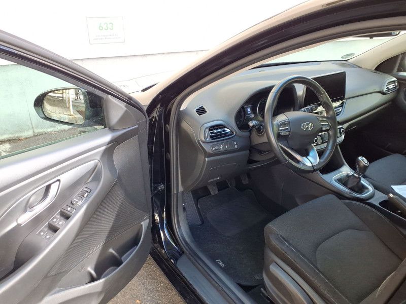 Hyundai i30 1.5 T-GDI Mild-Hybrid Trend — zdjęcie 5