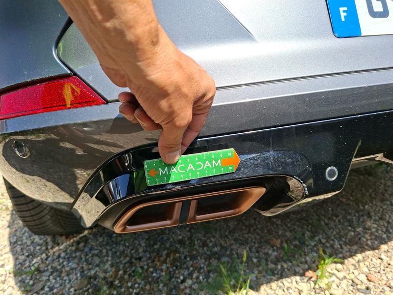 Cupra Formentor 1.4 e-HYBRID Business Edition — zdjęcie 26