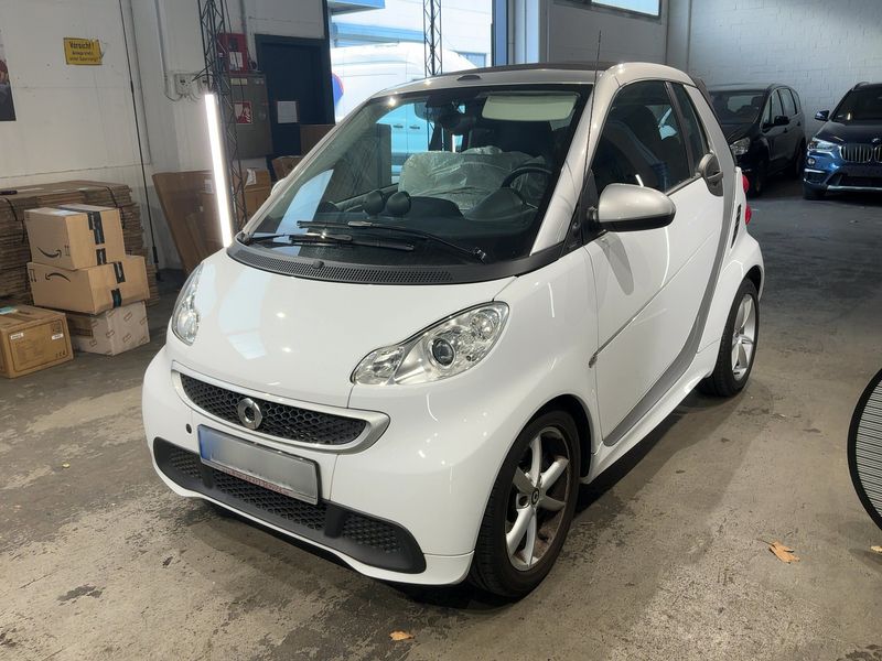 Smart fortwo 1.0 Micro Hybrid Drive pulse — zdjęcie 1