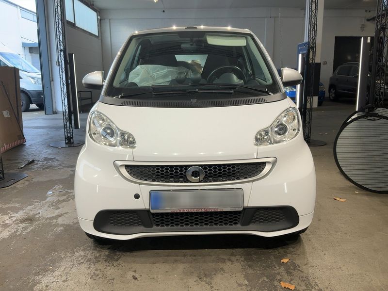 Smart fortwo 1.0 Micro Hybrid Drive pulse — zdjęcie 9