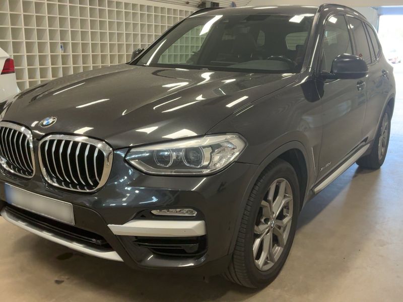 BMW X3 xDrive 20d xLine — zdjęcie 1