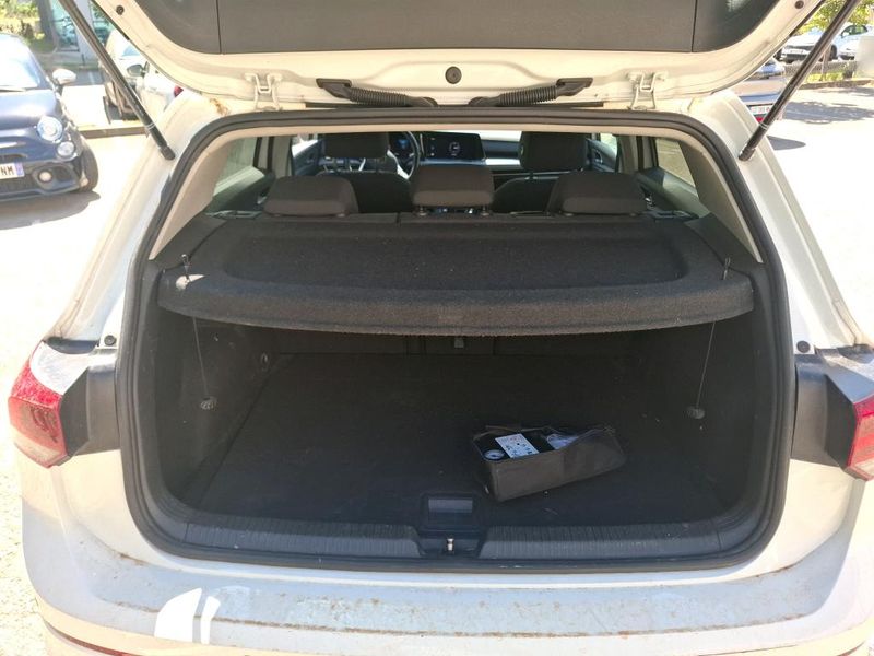 Volkswagen Golf VIII 1.5 eTSI ACT Active — zdjęcie 7